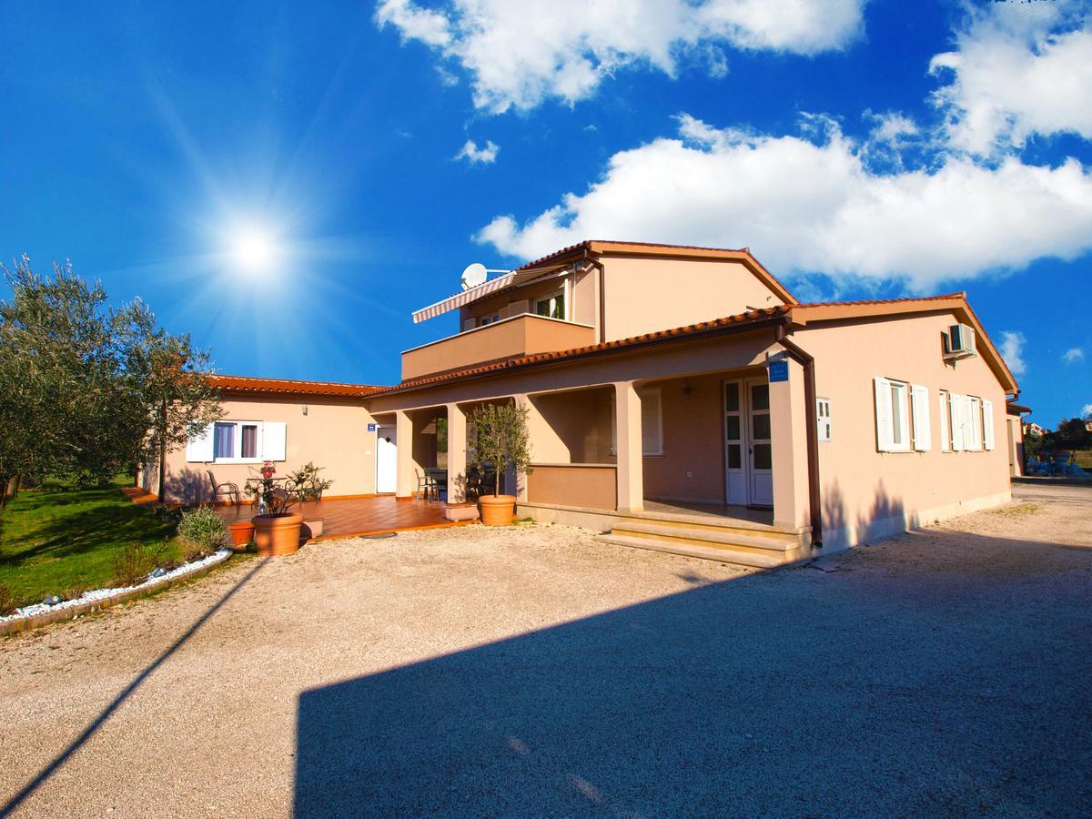 Apartments Iva 1534 PUY Exterior foto